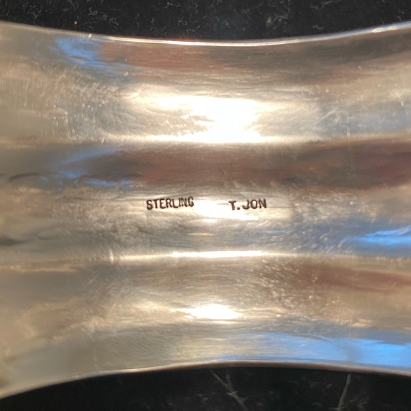 Tillie Jon Vintage Navajo Sterling Silver Cuff - Picture 6 of 11